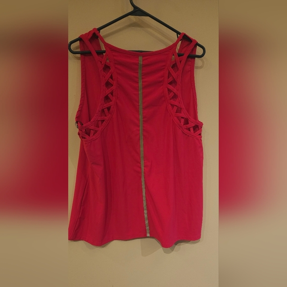 Bebe Fitted Pink‎ Athletic Tank Top - Picture 2 of 2